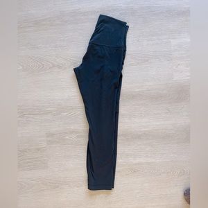 Lululemon align high-rise crop 23"